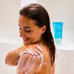 17507-230919-TOPICREM-GAMME_SOLAIRE-FINAL_DOUCHE_HYDRATANTE_200_box 800 3